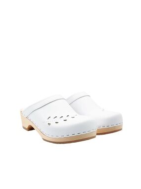NEW Verka “Blomma” Swedish Snow White Leather Mule Clogs Size 9.5